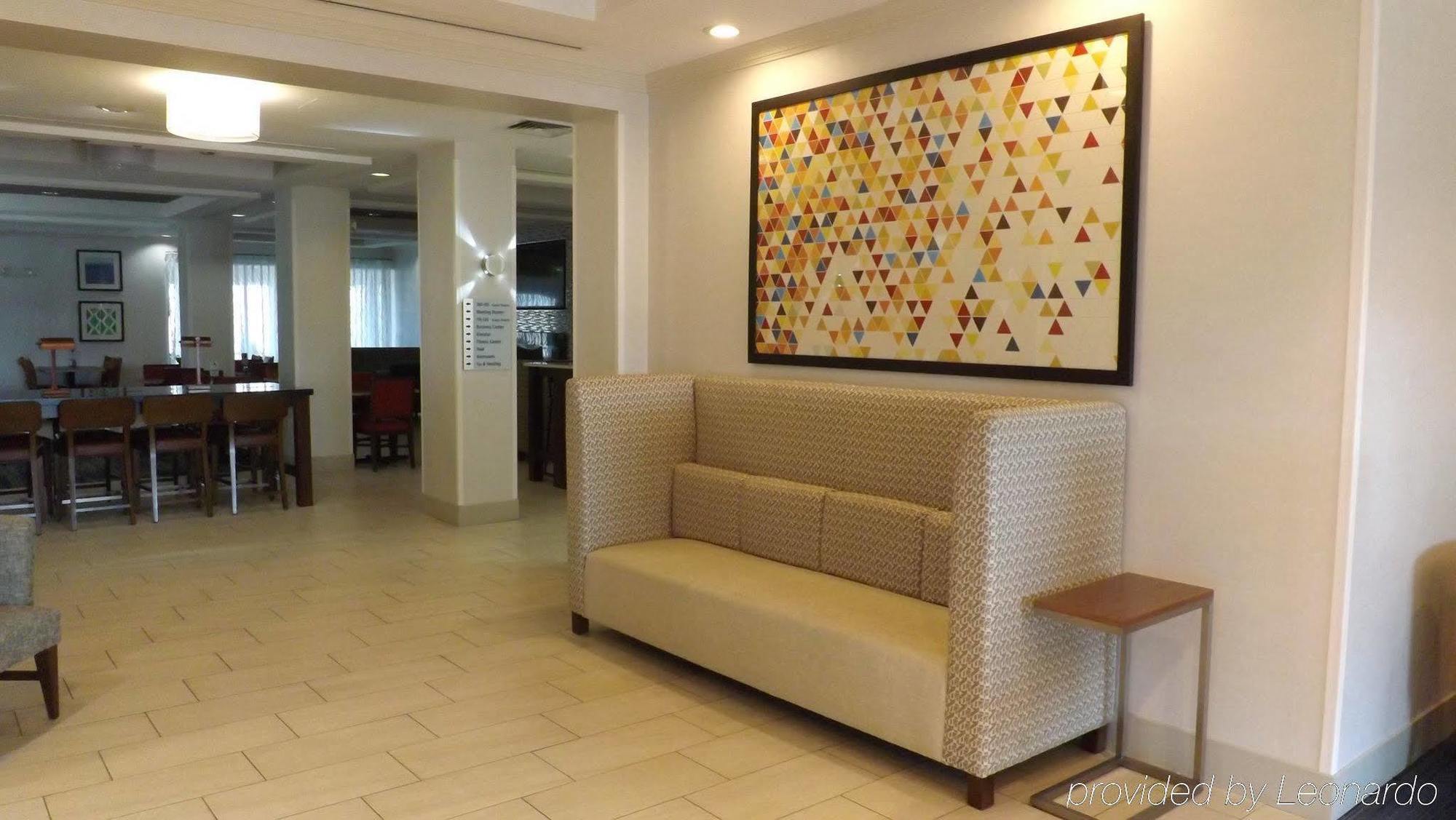 Holiday Inn Express & Suites Dyersburg By Ihg Екстериор снимка