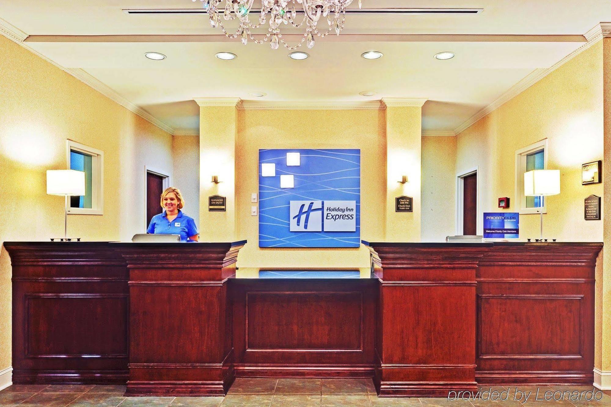 Holiday Inn Express & Suites Dyersburg By Ihg Интериор снимка